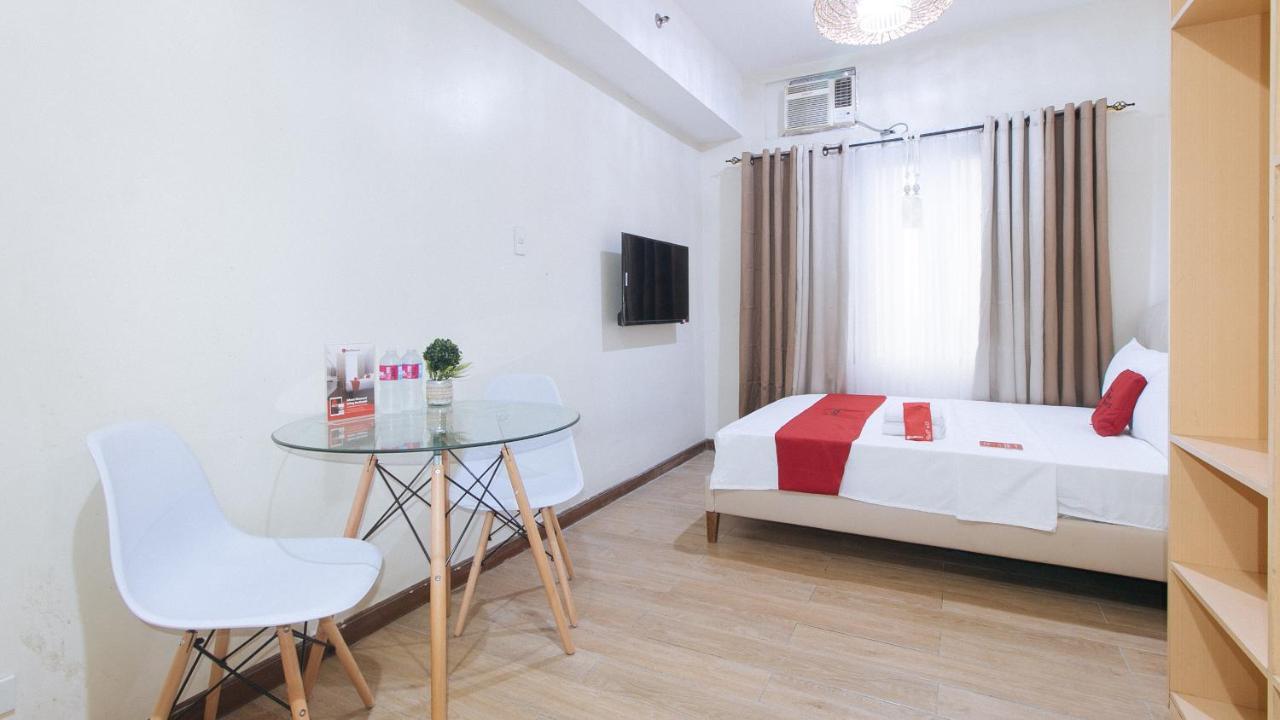 Reddoorz Plus @ Cuarto Verde Staycation ลาสปิญยาส ภายนอก รูปภาพ