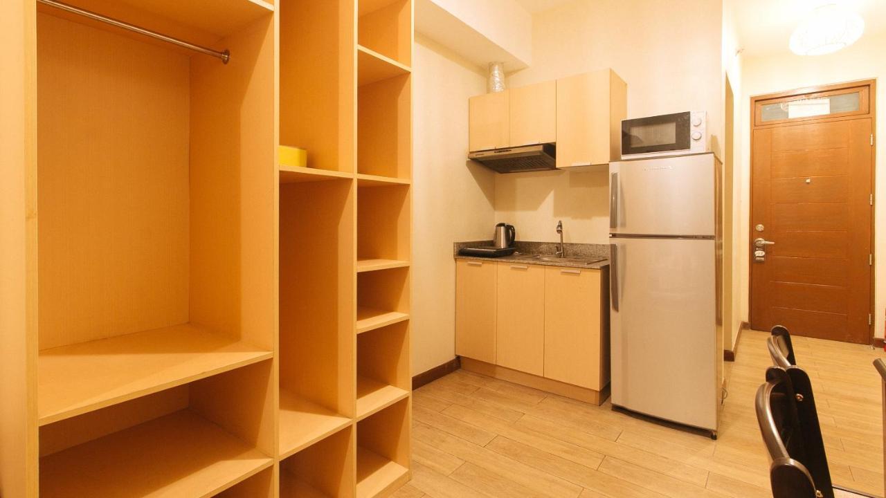 Reddoorz Plus @ Cuarto Verde Staycation ลาสปิญยาส ภายนอก รูปภาพ