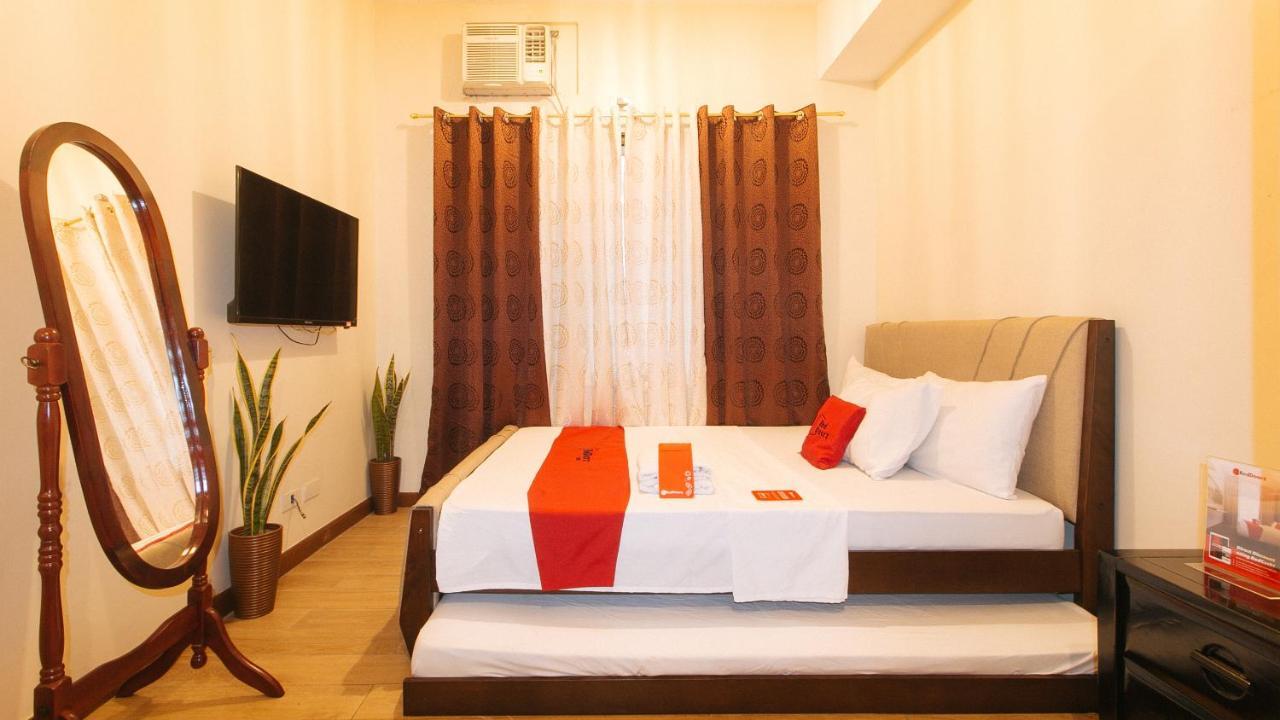 Reddoorz Plus @ Cuarto Verde Staycation ลาสปิญยาส ภายนอก รูปภาพ