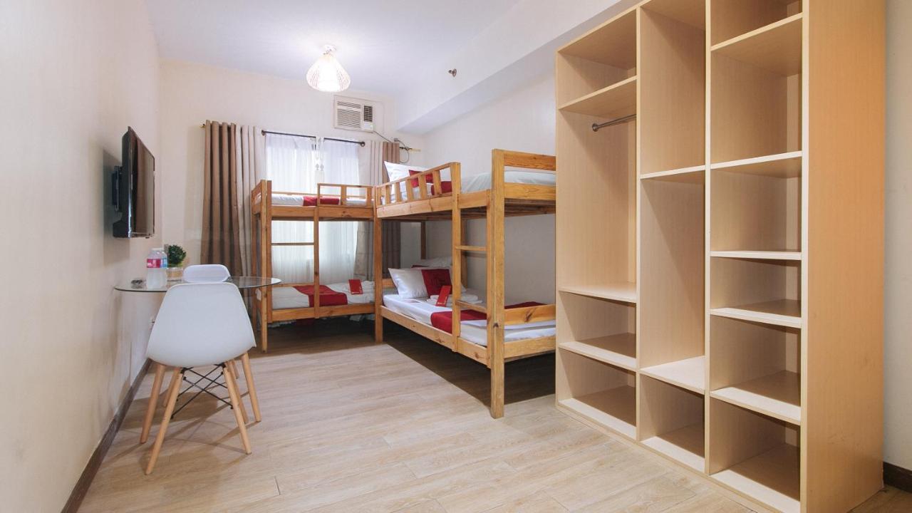 Reddoorz Plus @ Cuarto Verde Staycation ลาสปิญยาส ภายนอก รูปภาพ