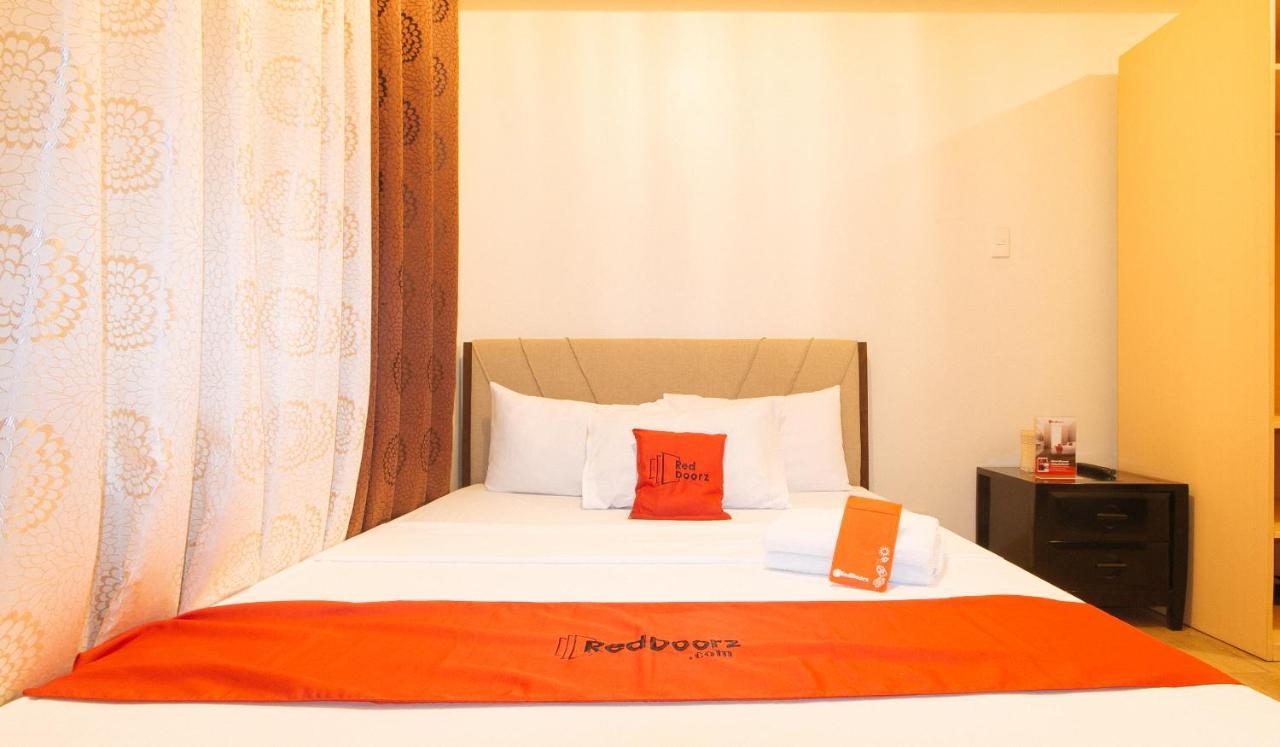 Reddoorz Plus @ Cuarto Verde Staycation ลาสปิญยาส ภายนอก รูปภาพ